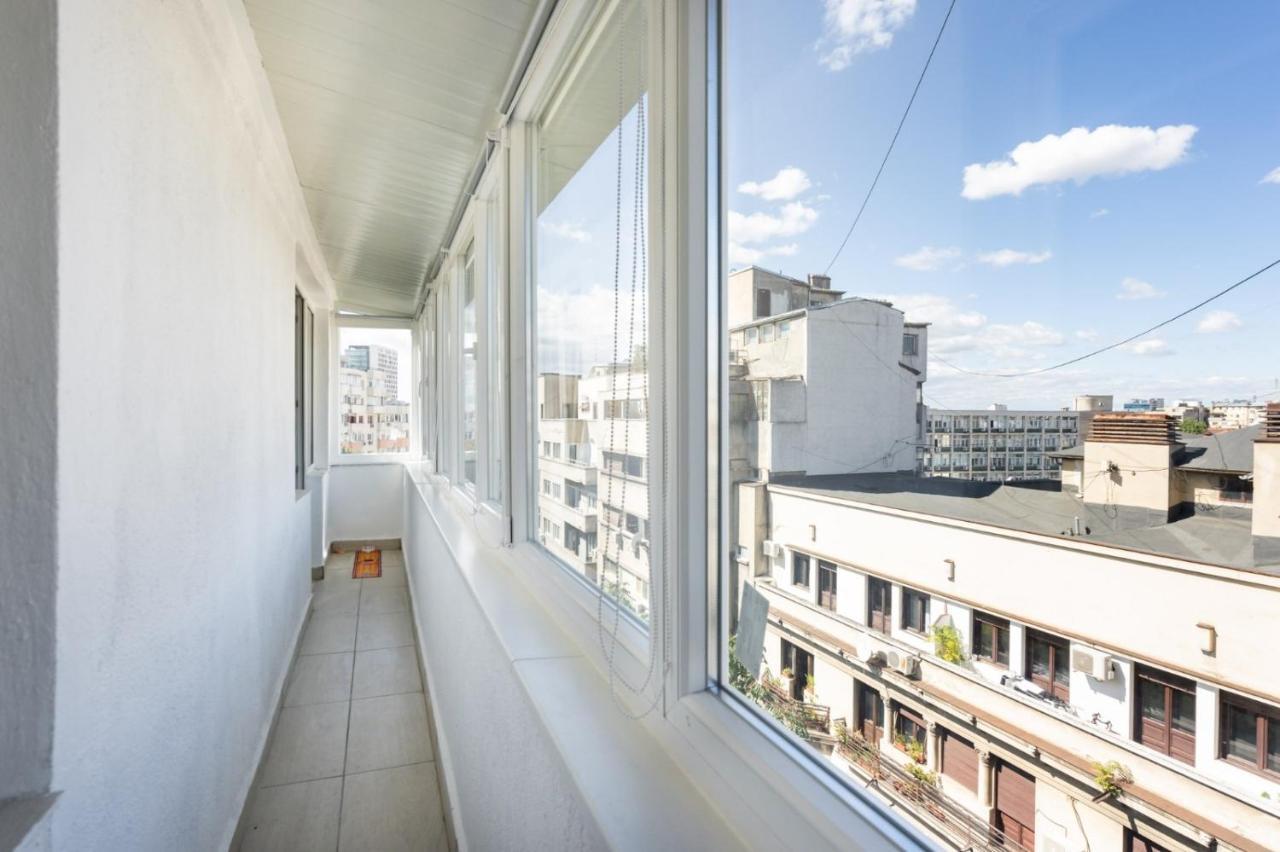 Spacious And Cozy Apartment In Central 布加勒斯特 外观 照片